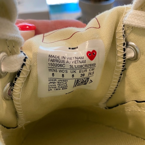 Comme Des Garçons X Converse PLAY Low Sneakers - Picture 5 of 7